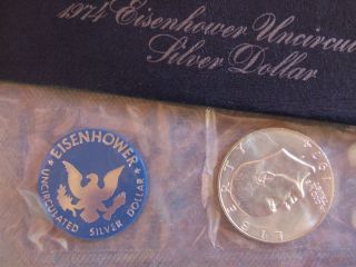 1974 - S Eisenhower Uc 40% Silver Dollar In Package photo