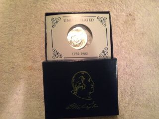 1982 Silver George Washington Uncirculated Half Dollar Coin photo