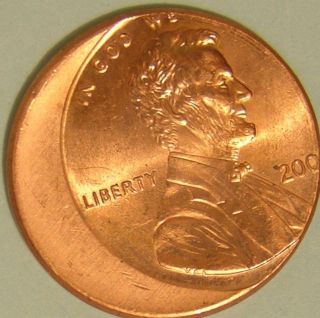 200? P Lincoln Memorial Penny,  (off Center) Error Coin,  Ae 628 photo