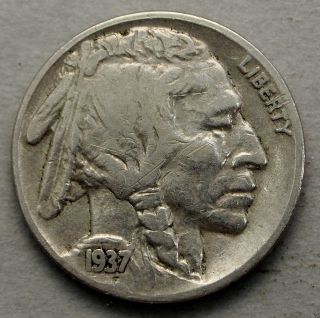 Fine 1937 - P Indian Head (buffalo) Nickel. . . . . .  10623 photo