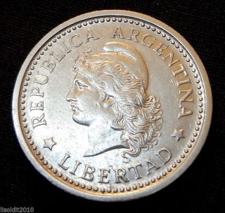 Argentina 1959 1 Peso Capped Liberty Coin photo