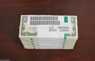 100 - $2 Dollar Uncirculated Consecutive Serial - Two Dollar Bills Pack photo