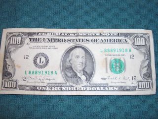 One Hundred Dollar Bill - Poker Serial Number - 1990 - Portrait Bill photo