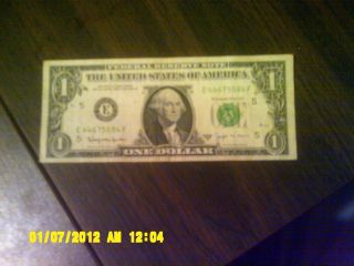 Circulated 1963b One Dollar Federal Reserve Note Serial E44675584f Virginia photo