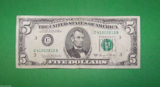 One1969 - C $5 Federal Reserve Note photo