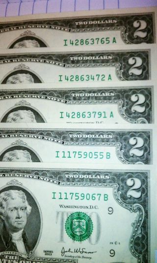 2003 - Five $2.  00 Two Dollar Bills Crispy Us Paper - (minnesota),  Serial photo