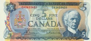 Canada 1972 $5.  00 Bouey & Rasminsky No.  Ca2455431 Unc. photo