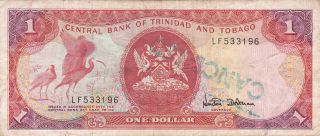 Trinidad & Tobago: One Dollar,  2002,  P - 41a,  Signature 7,  