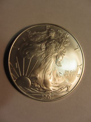 American Eagle Walking Liberty Dollar - 2007 - 99.  93% Silver photo