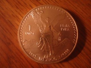 1995 1 Oz Silver Mexican Libertad  Rare Treasure Coin photo