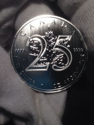 2013 Canadian Maple Leaf 25th Anniversary Silver Coin.  9999,  1oz,  Low Mintage B/u photo