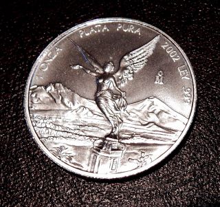 2002 Mexico One Ounce 999 Pure Silver Libertad Coin photo