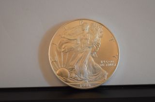 1999 1 Oz Silver American Eagle (uncirculated) photo