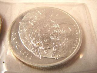 1 Oz.  999 Pure Silver 2011 Fiji Taku Silver Coin photo