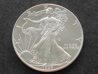 1999 Liberty Walking American Silver Eagle Dollar Coin photo