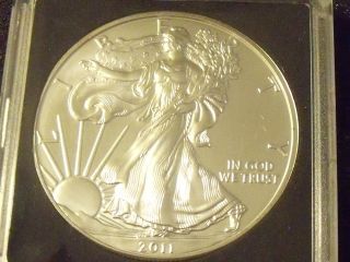 United States Silver Eagle Dollar,  2011 Bullion - Uncirculated photo