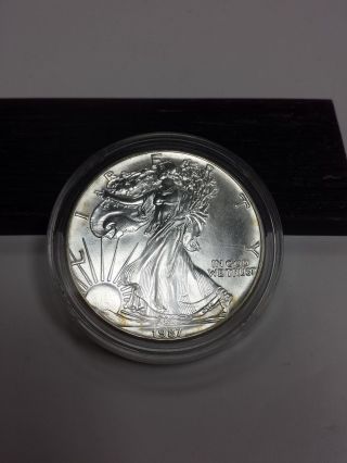 1987 Liberty Dollar Coin Silver American Eagle 1 Oz Fine Silver.  999 photo