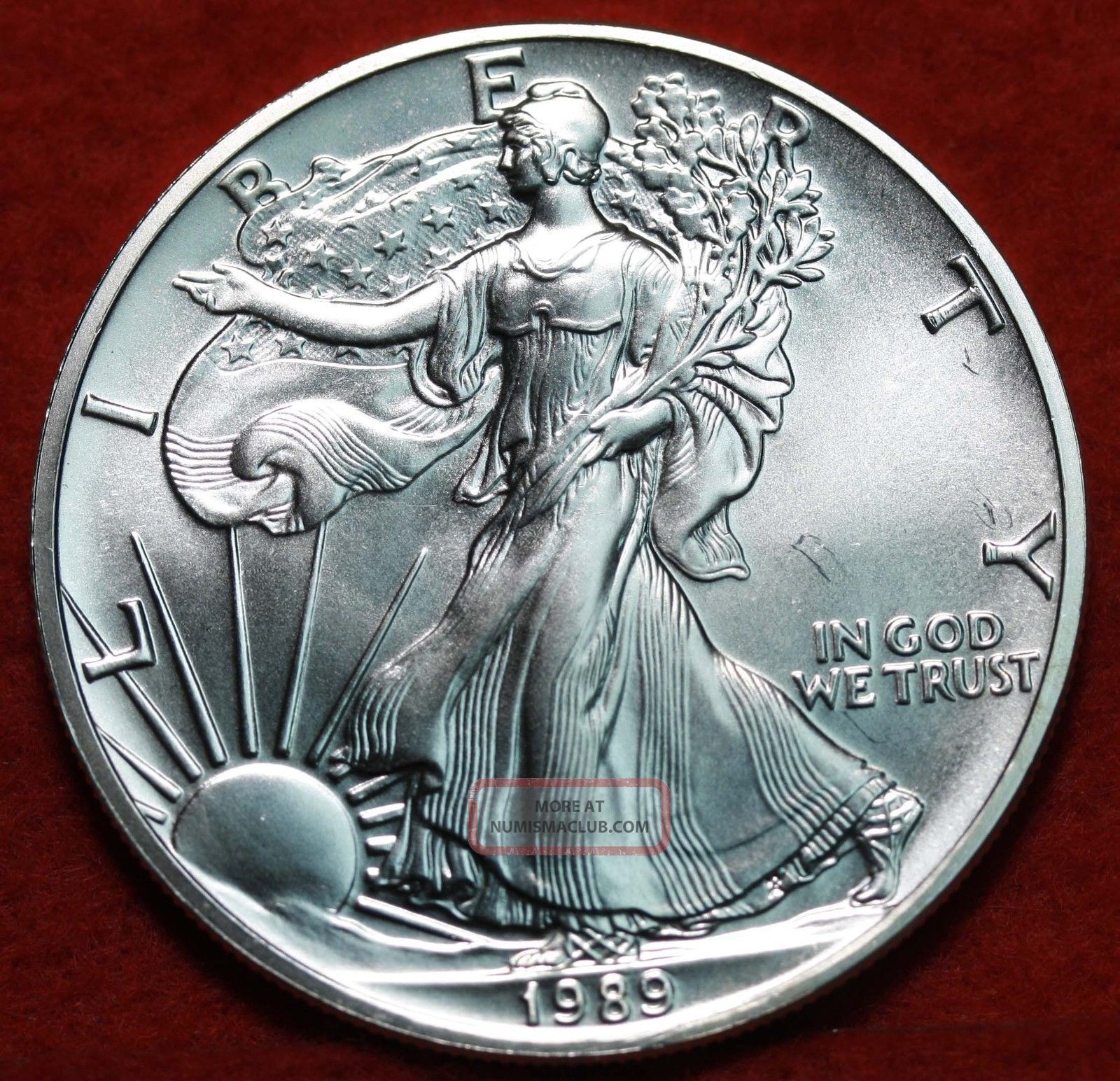 Uncirculated 1989 American Eagle Silver Dollar uncirculated-1989-american-eagle-silver-dollar