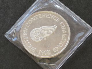 1998 Stanley Cup Nhl Silver Art Round A9047 photo