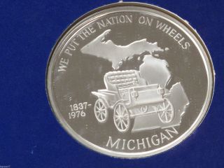 1976 Michigan Official Bicentennial Third Issue Silver Medal Lincoln E1561 photo