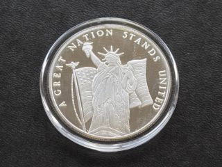 A Great Nation Stands United Silver Art Round 1 Troy Ounce C0319 photo