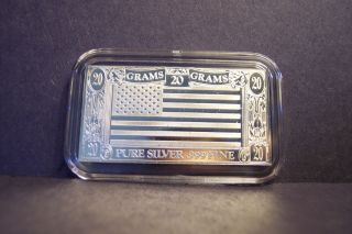 , No Scratches 20 Gram.  999 Fine Silver American Flag In Plastic Case photo