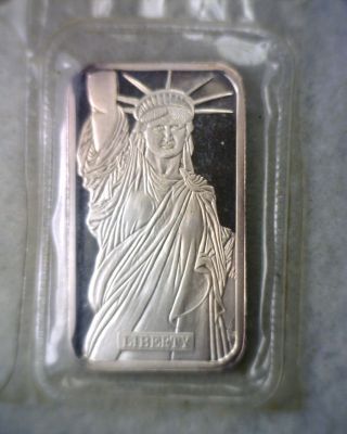 Silver Bar 1 Ounce Statue Of Liberty Proof Quality photo