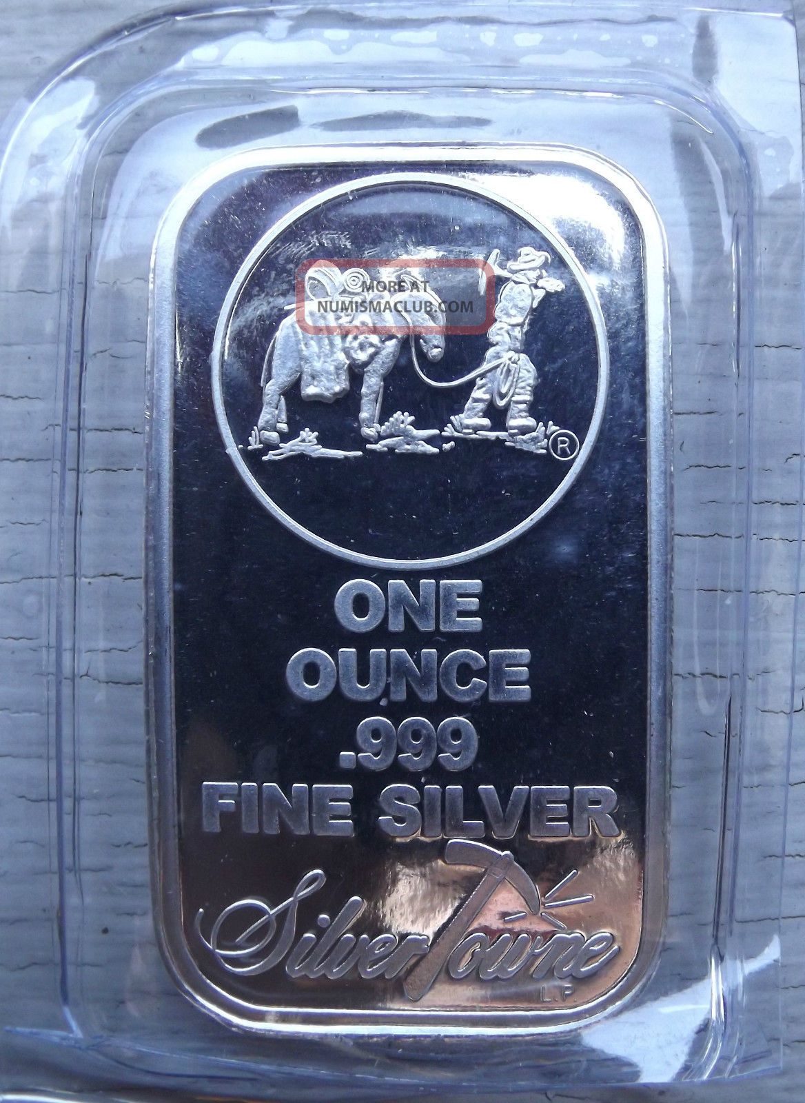 1 Oz. Silvertowne. 999 Pure Fine Silver Bar