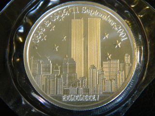 2001.  999 Fine Silver 9 - 11 Commemorative Coin 1 Troy Ounce Lqqk Nr 2 photo