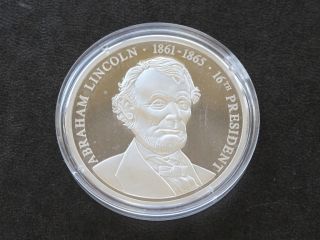 Presidents Of The Usa Lincoln Silver Art Round A9423 photo