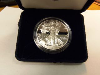 2001 - W Proof American Silver Eagle & Us Packaging photo