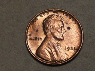 1935 Lincoln Wheat Cent (uncirculated) 3906a photo