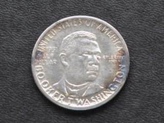 1951 - P Booker T.  Washington Commemorative Half A6727 photo