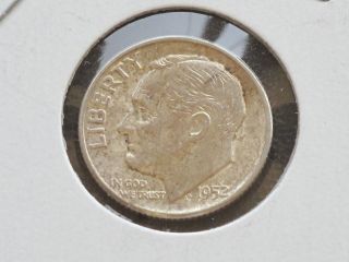 1952 - P Roosevelt Dime 90% Silver U.  S.  Coin D0022 photo