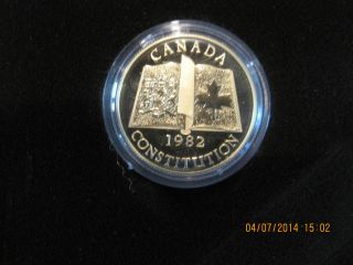 1982 Canada Constitution Gold Proof Coin - O13738 photo