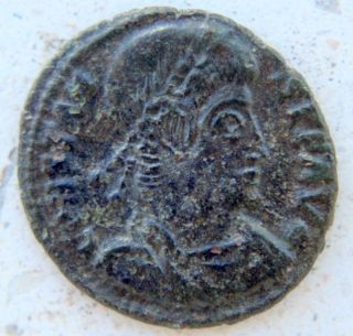 Constans Æ4 Vf Roman Coin - Victoriae - Siscia 346 - 350 photo