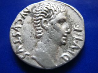 Roman Denarius Of Imp.  Augustus,  15 - 14 B.  C. photo