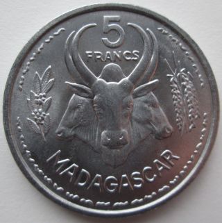 1953 Madagascar 5 Francs Km 5 (paris) Ox Heads photo