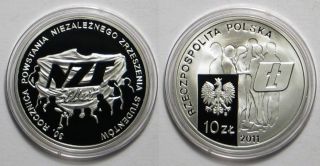Silver 2011 30th Anniversary Of The Nzs (stufents Organization) 10zł photo
