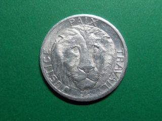 Congo,  Democratic Republic 10 Francs,  1965 photo
