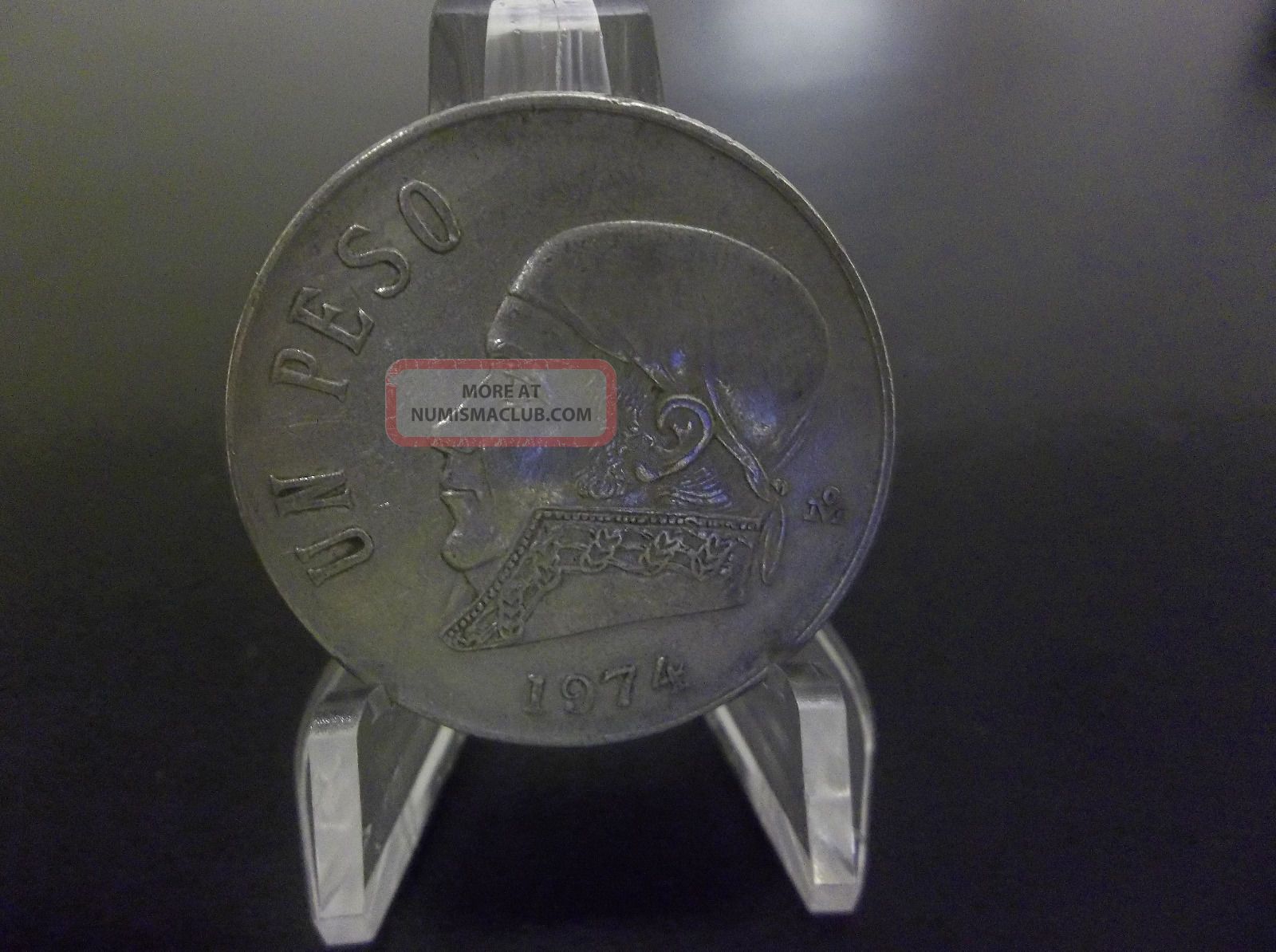 1974 Un Peso Mexico World Coin Circulated