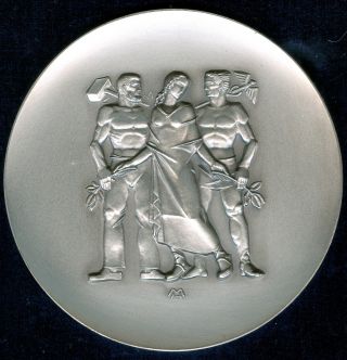 20th Century German Medal Commemorating Labor & Medicine ' Role In Economy photo
