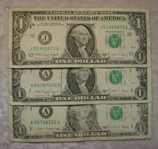 3 X 1988 One ($1) Dollar Usa Federal Reserve Note Circulated photo