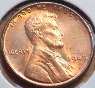 1945 P Brilliant Uncirculated Red Lincoln Cent. . photo