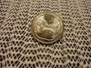 2011 - P Chickasaw America The Quarter. . . .  Looking Coin photo