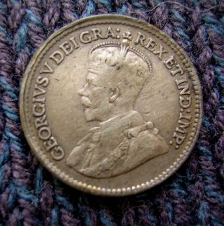 1919 C - Canada Foundland - 5 Cents - Silver - Coin,  Scarce photo