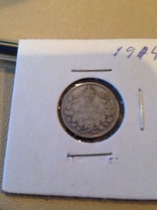 1914 Canada Silver Dime.  800 Silver photo