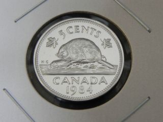 1984 Bu Pl Unc Canadian Canada Beaver Elizabeth Ii Nickel Five 5 Cent photo