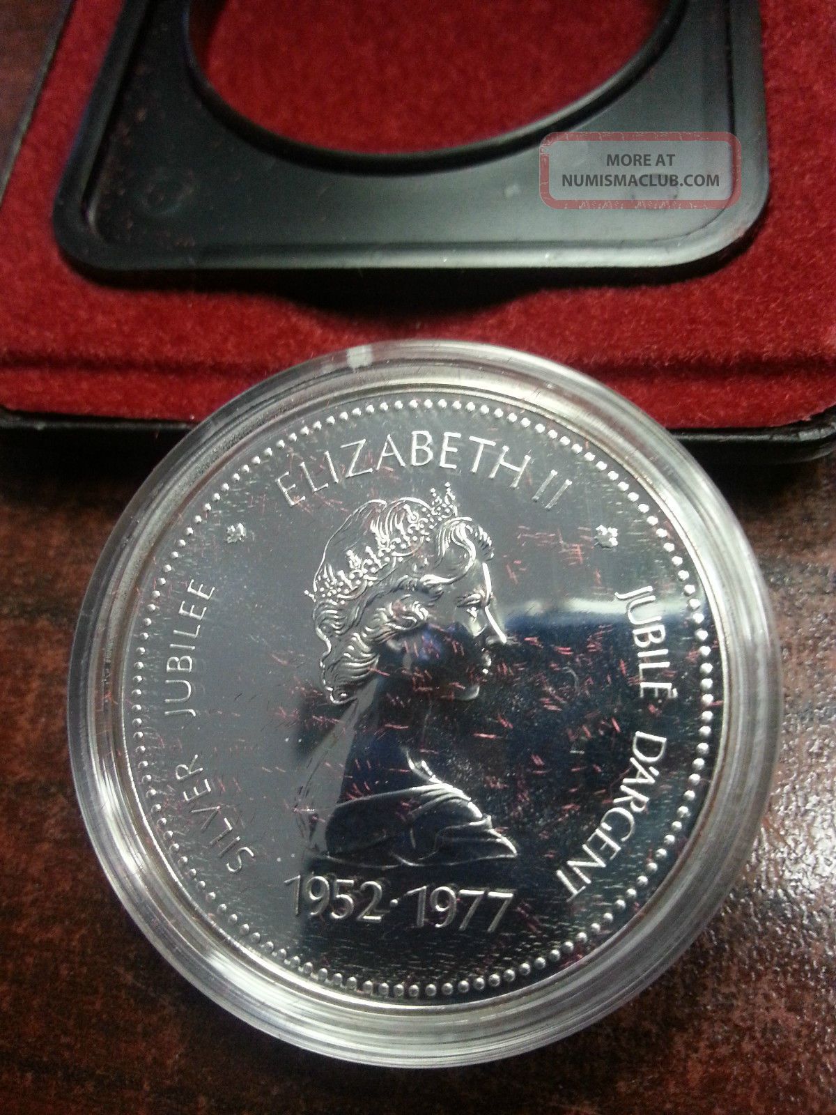 Canada 1977 Silver Proof Dollar Coin Queen S Jubilee Uncirculated canada-1977-silver-proof-dollar-coin-queen-s-jubilee-uncirculated