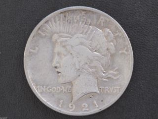 1921 - P Peace Silver Dollar U.  S.  Coin D7437 photo